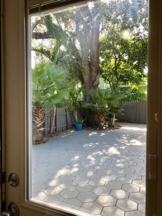 מיאמי Private Suite W/ Full Backyard, Bbq, 5Min From Mia מראה חיצוני תמונה