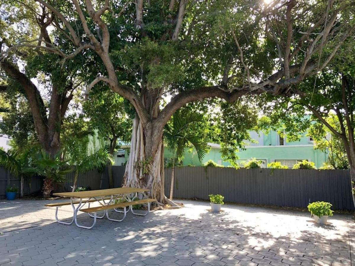 מיאמי Private Suite W/ Full Backyard, Bbq, 5Min From Mia מראה חיצוני תמונה